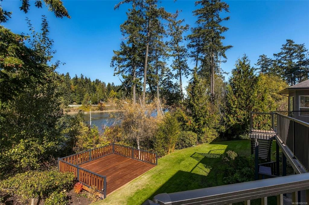 10965 Marti Lane, North Saanich, BC, V8L 6B3 - 13
