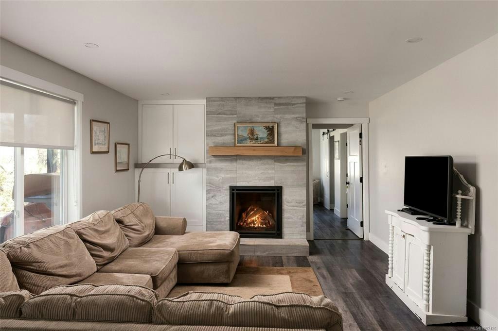 10965 Marti Lane, North Saanich, BC, V8L 6B3 - 32