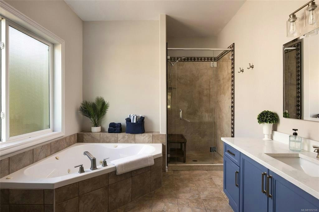 10965 Marti Lane, North Saanich, BC, V8L 6B3 - 21