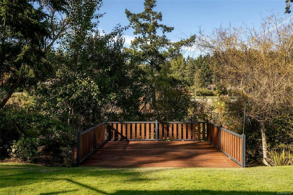 10965 Marti Lane, North Saanich, BC, V8L 6B3 - 41