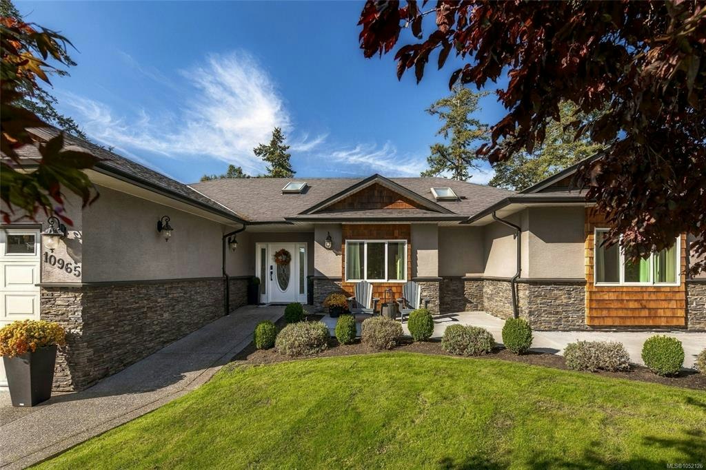 10965 Marti Lane, North Saanich, BC, V8L 6B3 - 42