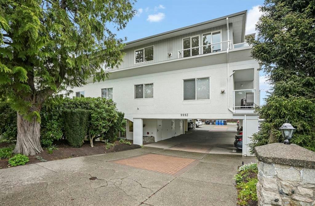 304-9993 Fourth Street, Sidney, BC, V8L 2Z6 - 25