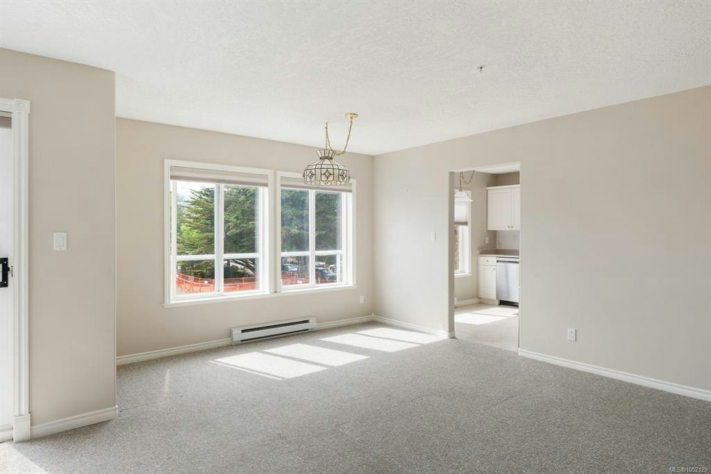 304-9993 Fourth Street, Sidney, BC, V8L 2Z6 - 8