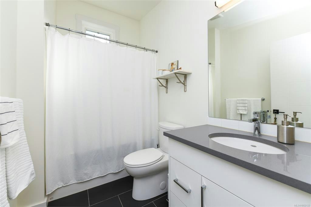 C-221 Glacier View Drive, Comox, BC, V9M 1G6 - 38