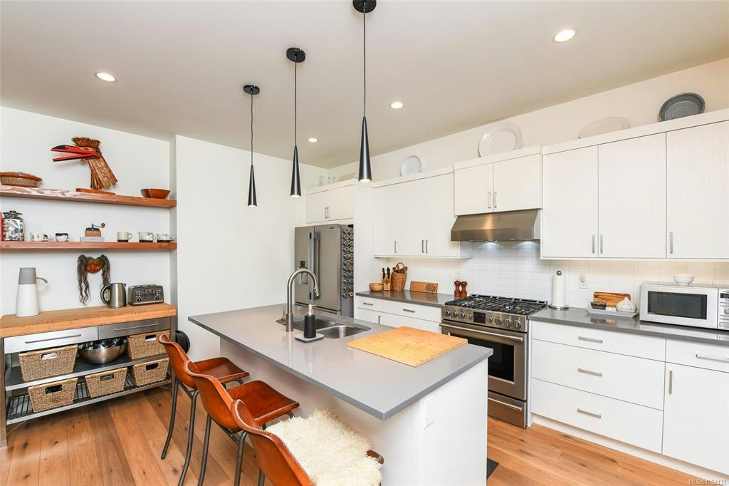 C-221 Glacier View Drive, Comox, BC, V9M 1G6 - 21