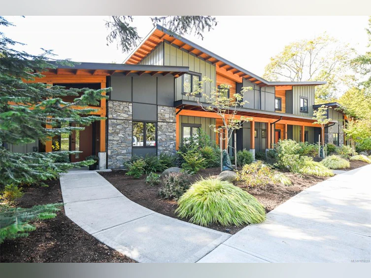 C-221 Glacier View Drive, Comox, BC, V9M 1G6 - 44