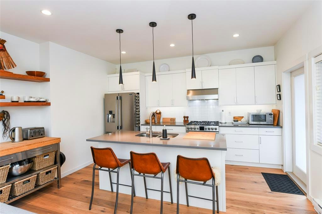 C-221 Glacier View Drive, Comox, BC, V9M 1G6 - 24