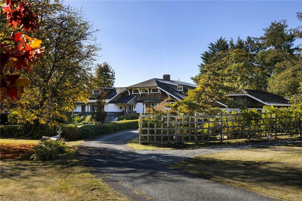 10814 Beach Road, North Saanich, BC, V8L 5H6 - 38
