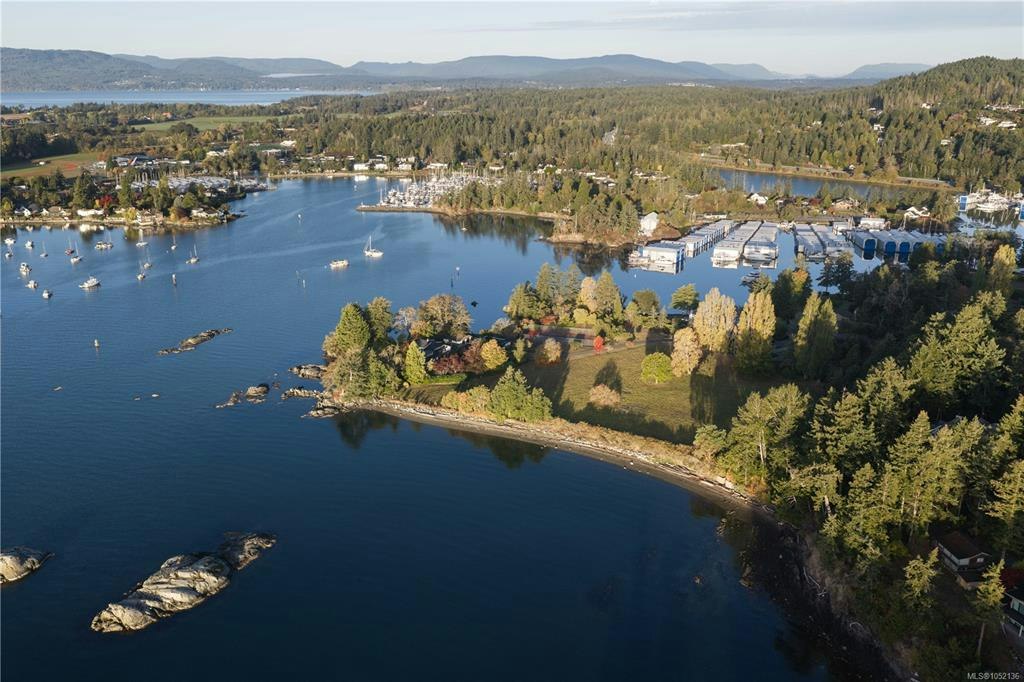 10814 Beach Road, North Saanich, BC, V8L 5H6 - 45