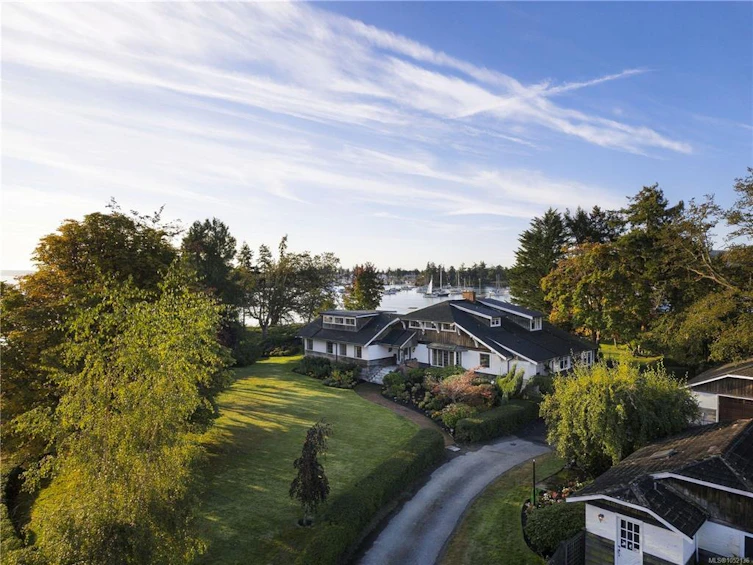 10814 Beach Road, North Saanich, BC, V8L 5H6 - 44