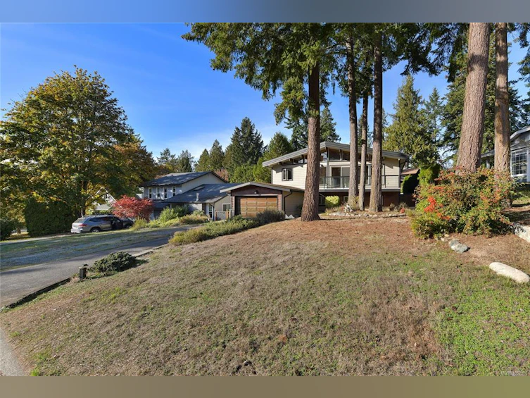 7036 Con Ada Road, Central Saanich, BC, V8M 1E7 - 49