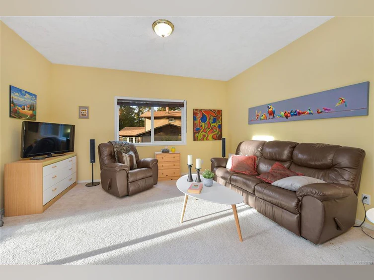 7036 Con Ada Road, Central Saanich, BC, V8M 1E7 - 21