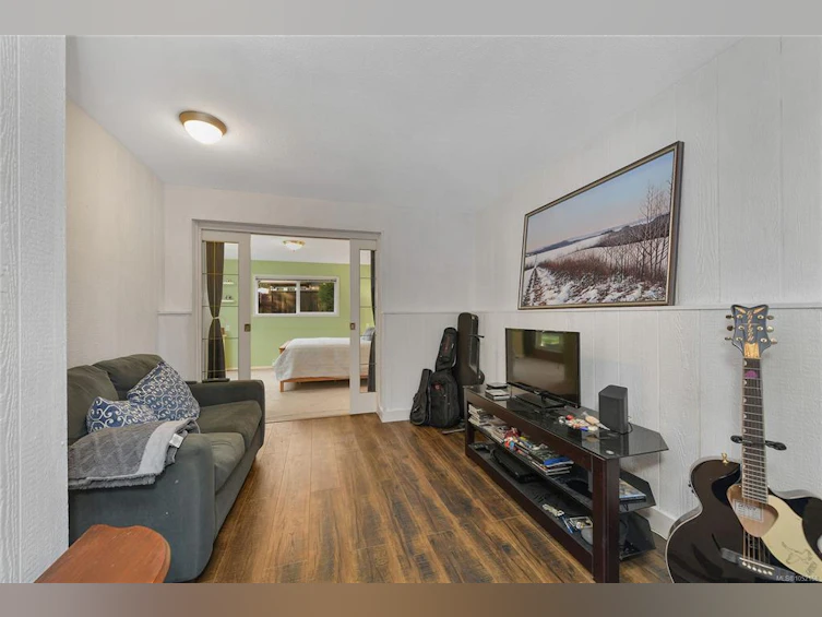 7036 Con Ada Road, Central Saanich, BC, V8M 1E7 - 33