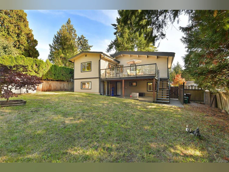 7036 Con Ada Road, Central Saanich, BC, V8M 1E7 - 51