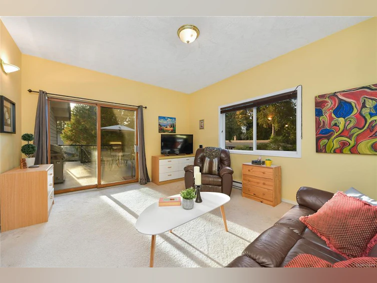 7036 Con Ada Road, Central Saanich, BC, V8M 1E7 - 19