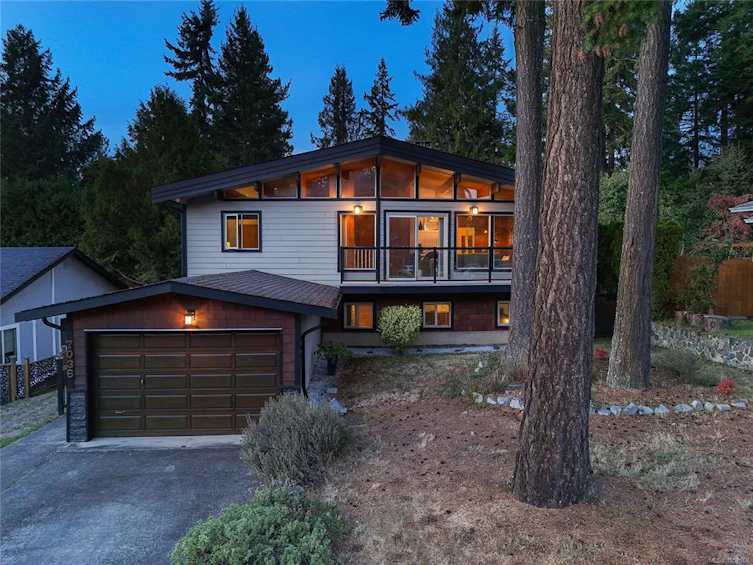 7036 Con Ada Road, Central Saanich, BC, V8M 1E7 - 57