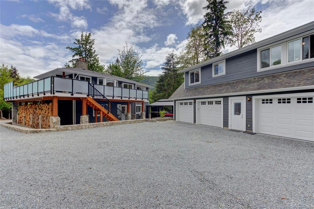 8136 Miracle Close - 2