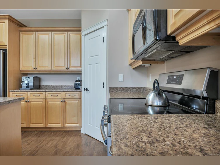 101-6245 Pleasant Ridge Place, Nanaimo, BC, V9T 0B3 - 18