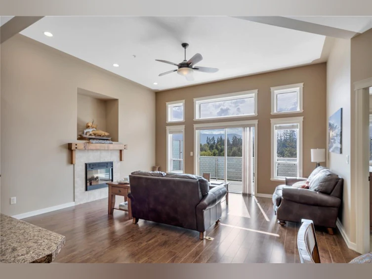 101-6245 Pleasant Ridge Place, Nanaimo, BC, V9T 0B3 - 3