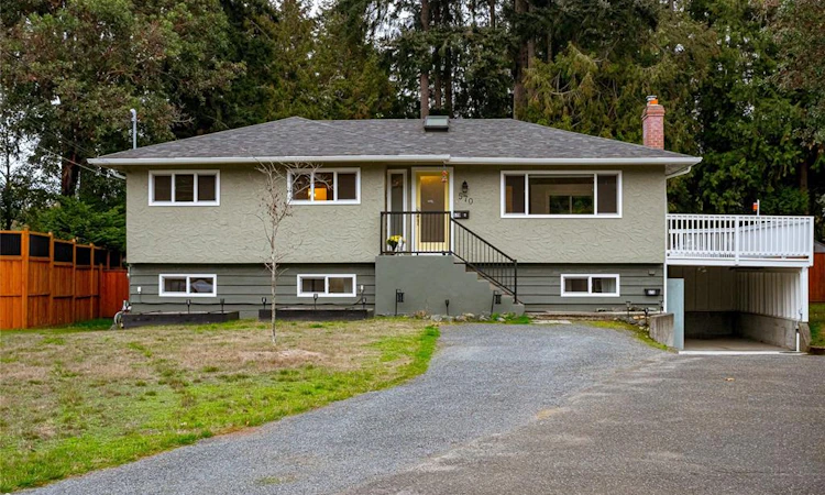 570 Cedarcrest Drive