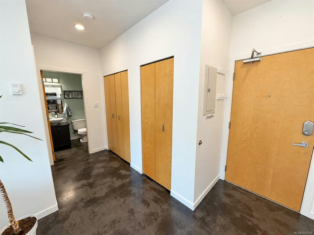 201-848 Mason Street, Victoria, BC, V8T 0A4 - 18