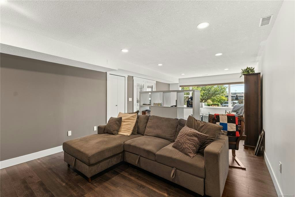 34 Mclean Street, Campbell River, BC, V9W 2L9 - 30