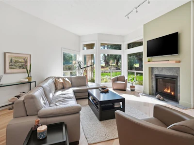 1176 Lee Road - 3