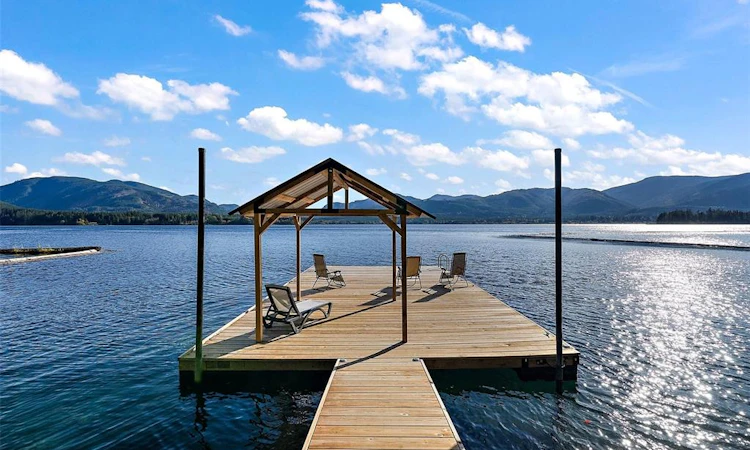 9712 Marble Bay Road