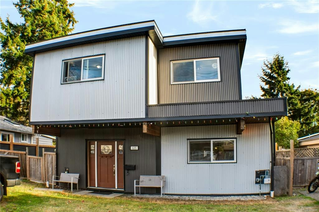 635 Hoffman Avenue, Langford, BC, V9B 3A6