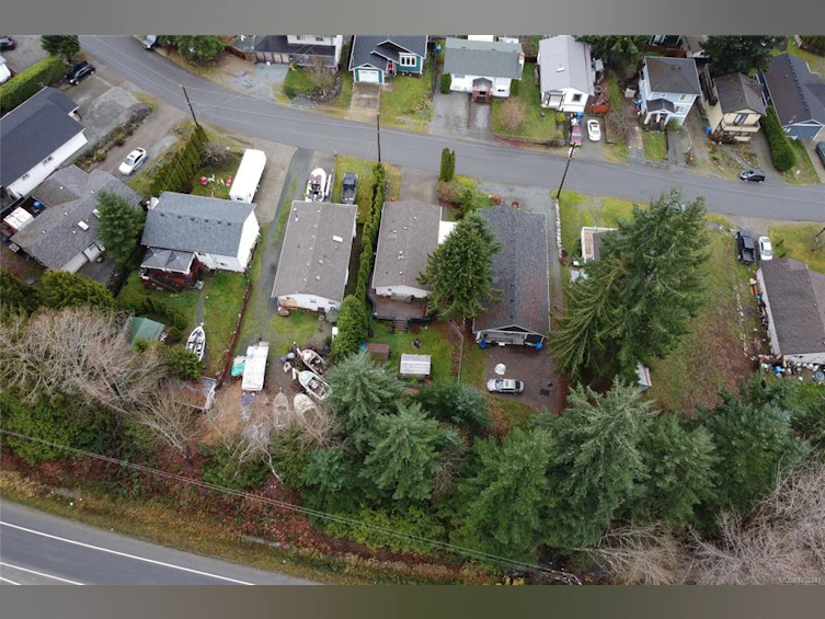 300 Lake Park Road, Lake Cowichan, BC, V0R 2G0 - 55
