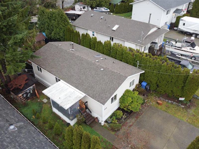 300 Lake Park Road - 3