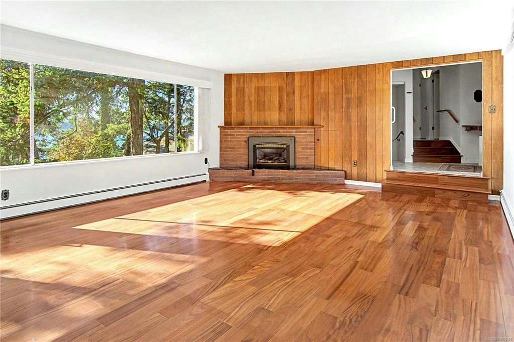 1459 Whitecap Road - 4