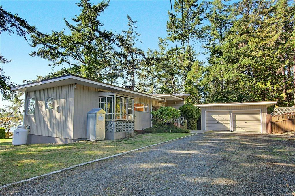 1459 Whitecap Road - 2