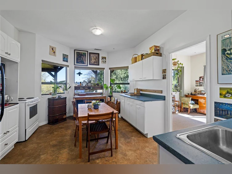 13361 Prospect Drive, Ladysmith, BC, V9G 1G9 - 38