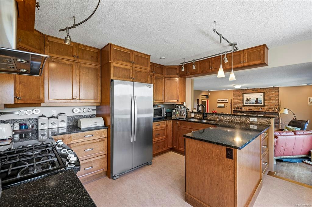 13361 Prospect Drive, Ladysmith, BC, V9G 1G9 - 6