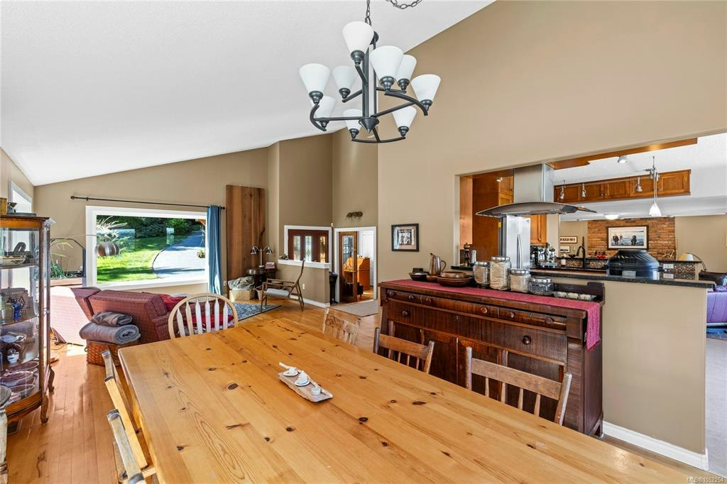 13361 Prospect Drive, Ladysmith, BC, V9G 1G9 - 17