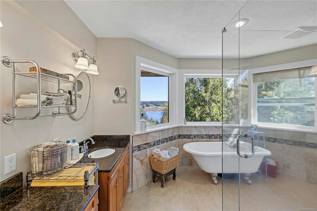 13361 Prospect Drive, Ladysmith, BC, V9G 1G9 - 35