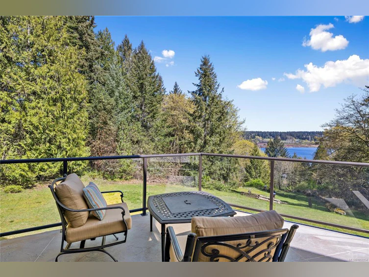 13361 Prospect Drive, Ladysmith, BC, V9G 1G9 - 9