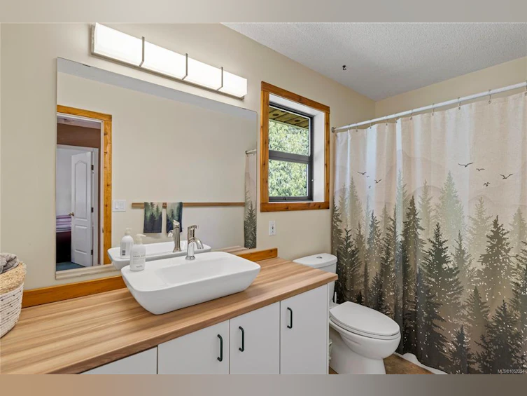 13361 Prospect Drive, Ladysmith, BC, V9G 1G9 - 31