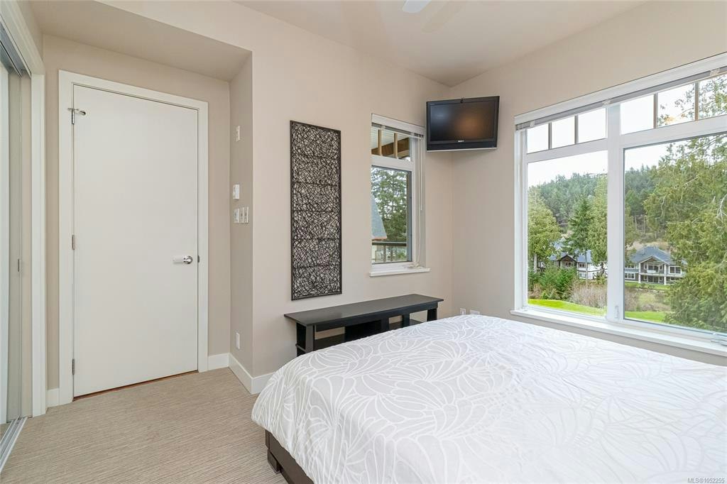 302-1395 Bear Mountain Pkwy, Langford, BC, V9B 0E1 - 23
