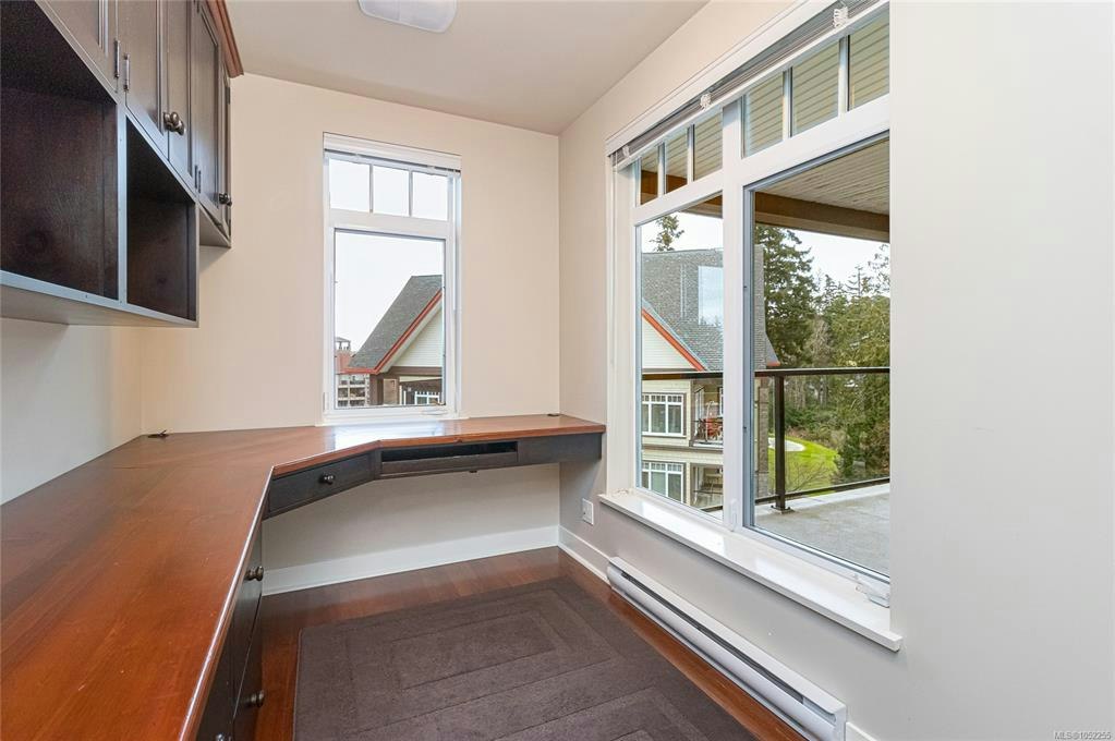 302-1395 Bear Mountain Pkwy, Langford, BC, V9B 0E1 - 26