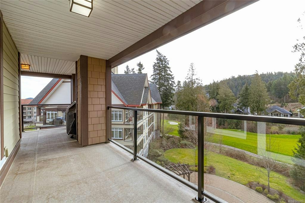 302-1395 Bear Mountain Pkwy, Langford, BC, V9B 0E1 - 4
