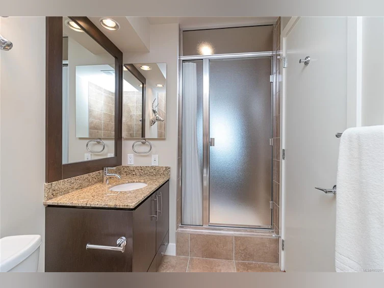 302-1395 Bear Mountain Pkwy, Langford, BC, V9B 0E1 - 25