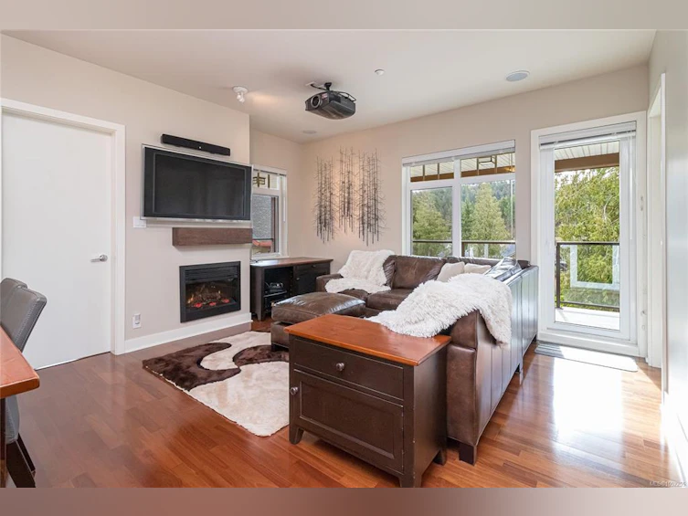 302-1395 Bear Mountain Pkwy, Langford, BC, V9B 0E1 - 3