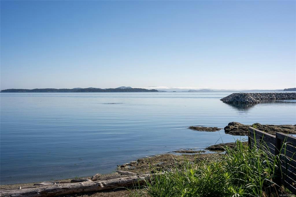 2-2525 Rothesay Avenue, Sidney, BC, V8L 2B9 - 30