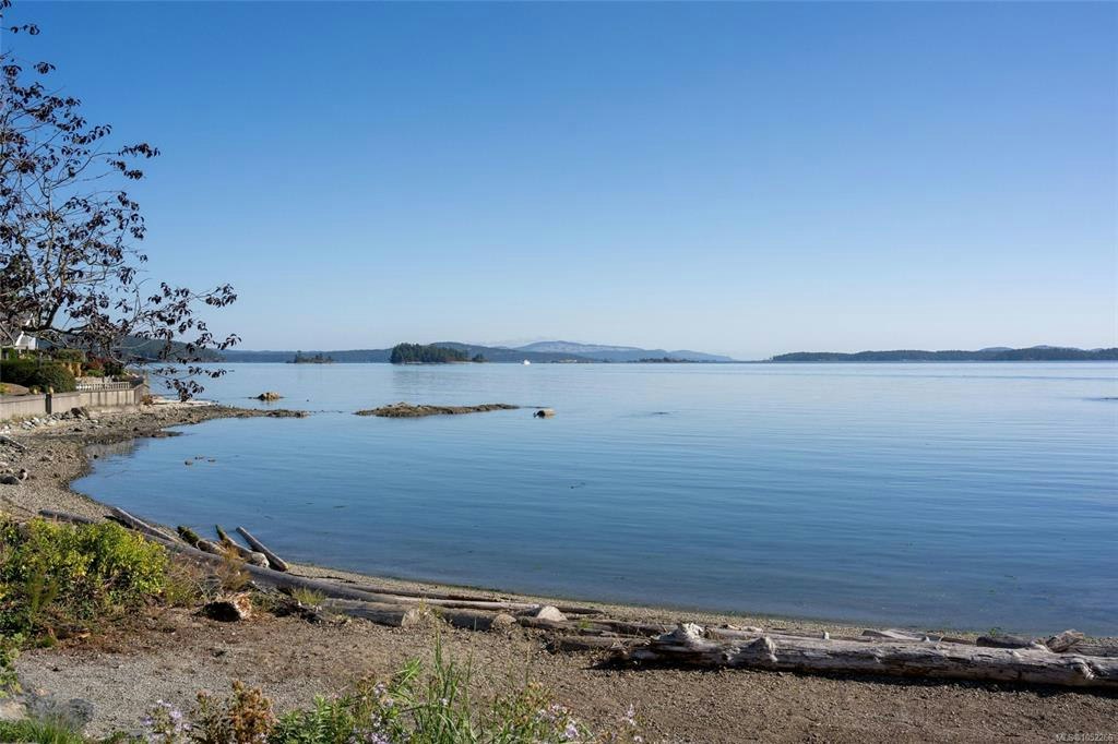 2-2525 Rothesay Avenue, Sidney, BC, V8L 2B9 - 31