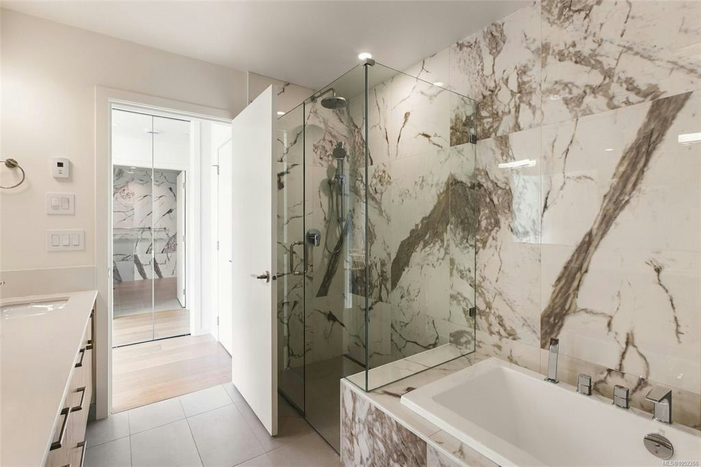 2-2525 Rothesay Avenue, Sidney, BC, V8L 2B9 - 21