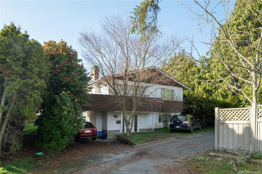 1619 Longacre Drive, Saanich, BC, V8W 3W3