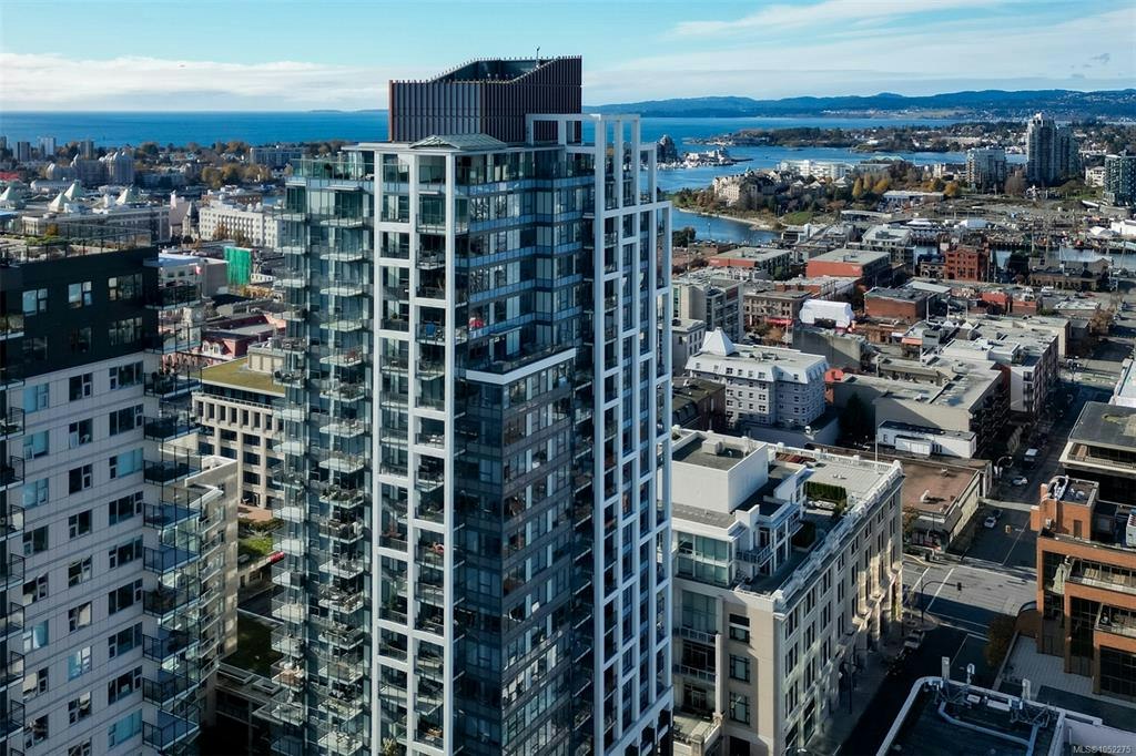 1006-777 Herald Street, Victoria, BC, V8T 0C7