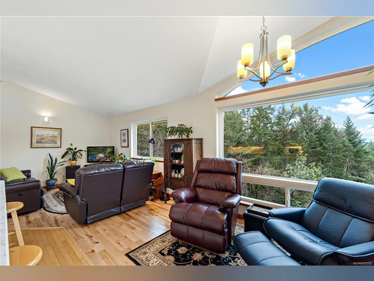 1990 Rena Road, Nanoose, BC, V9P 9B1 - 4